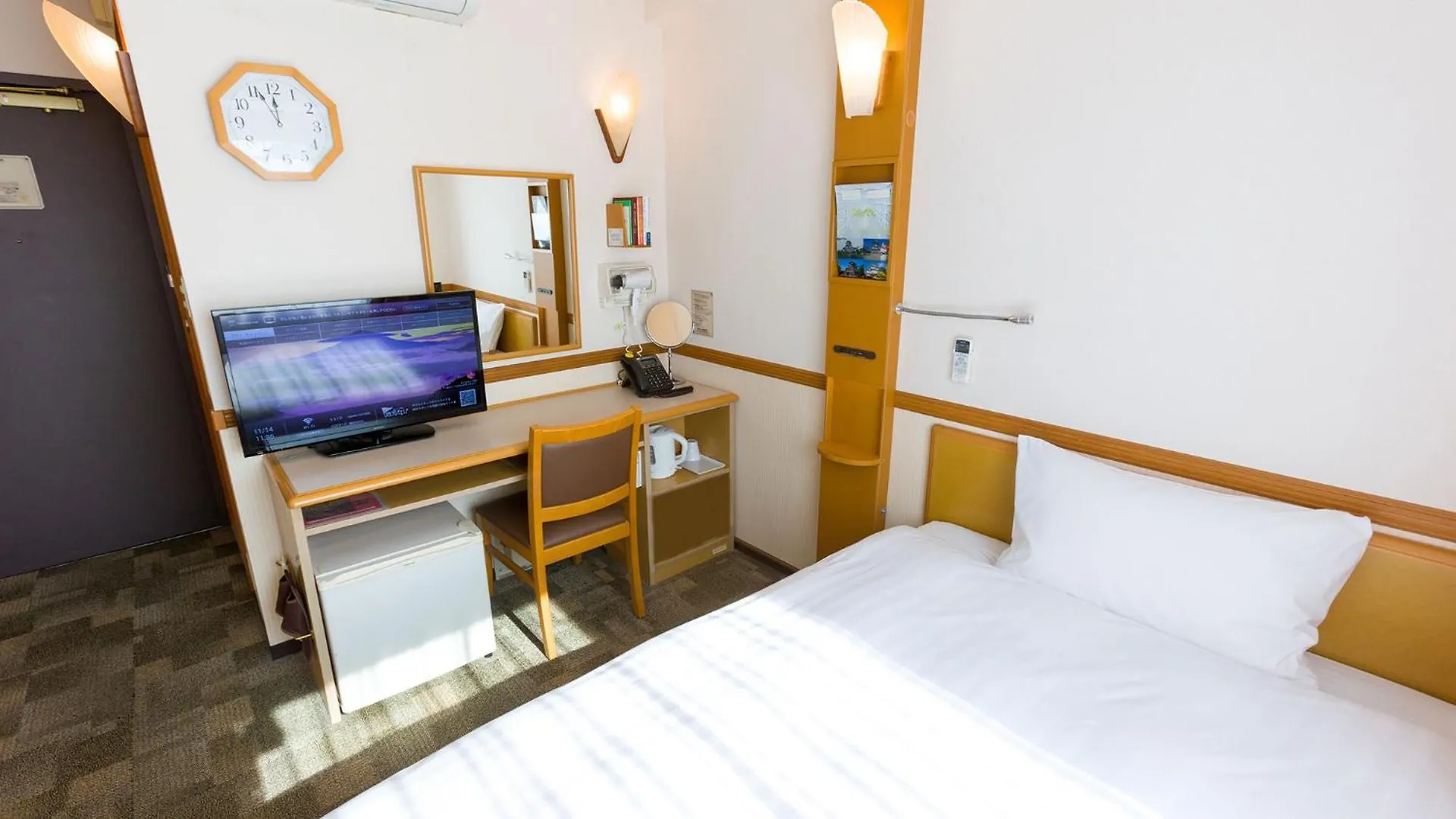 Toyoko Inn Tokyo Korakuen Bunkyokuyakusho Mae Japan
