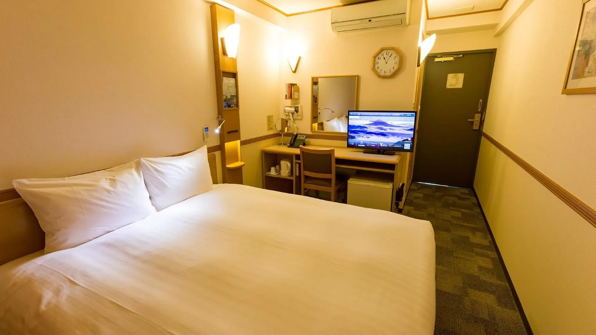Toyoko Inn Tokyo Korakuen Bunkyokuyakusho Mae