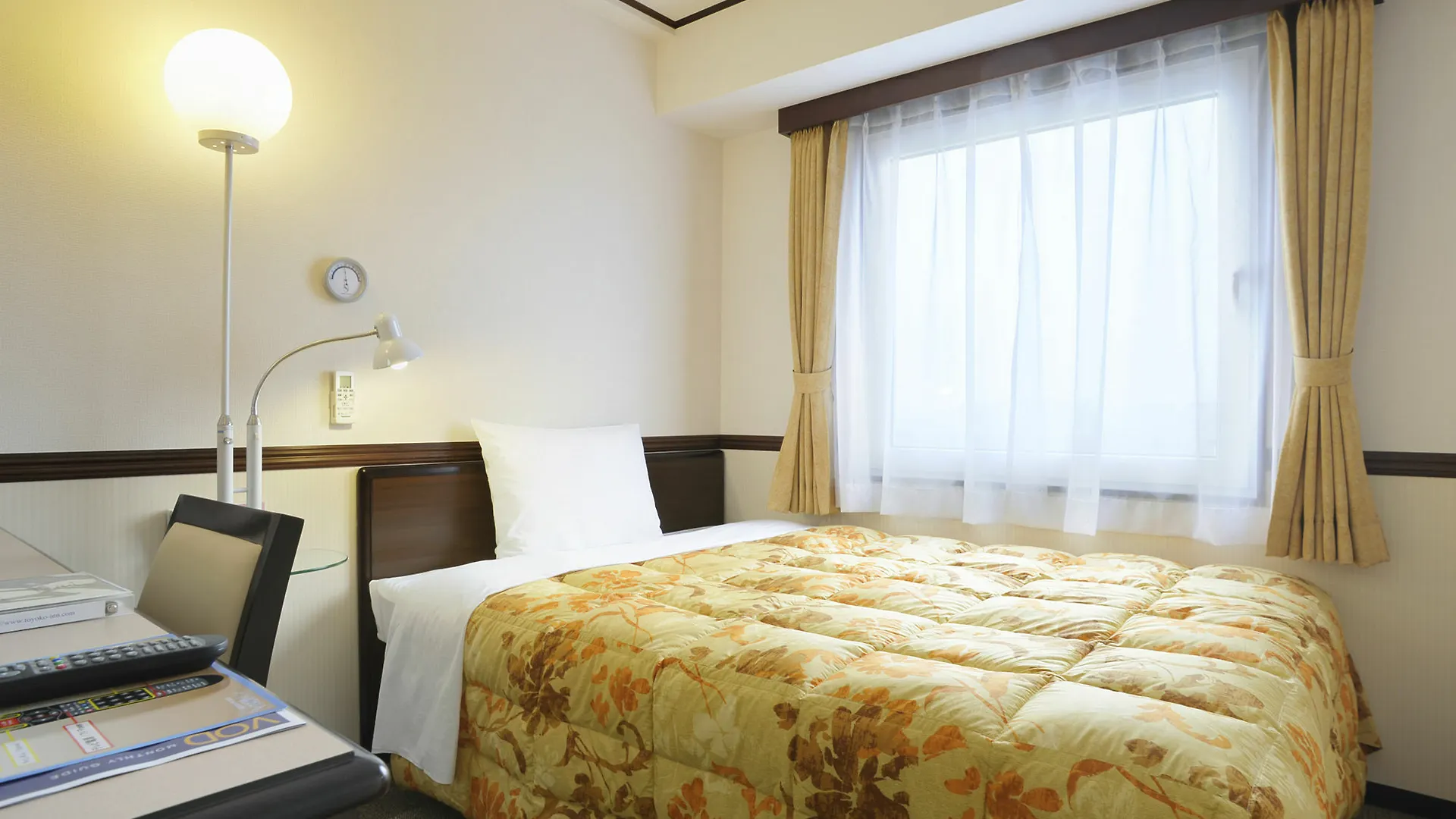 Toyoko Inn Tokyo Korakuen Bunkyokuyakusho Mae Hotel